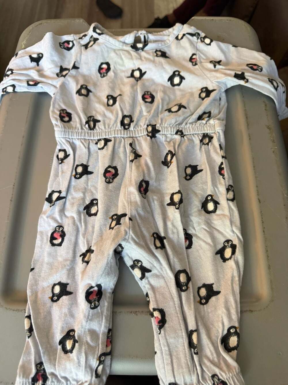 Old Navy Penguin Print Long Sleeve Baby Romper Jumpsuit 0-3M